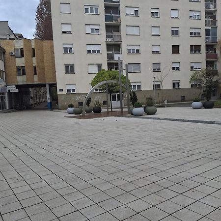 Apartman Centros Осиек Экстерьер фото