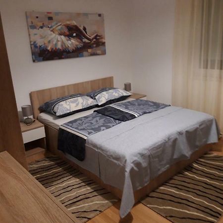 Apartman Centros Осиек Экстерьер фото