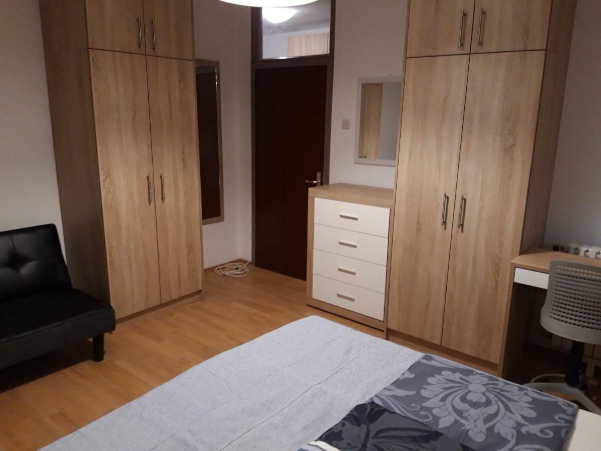 Apartman Centros Осиек Экстерьер фото
